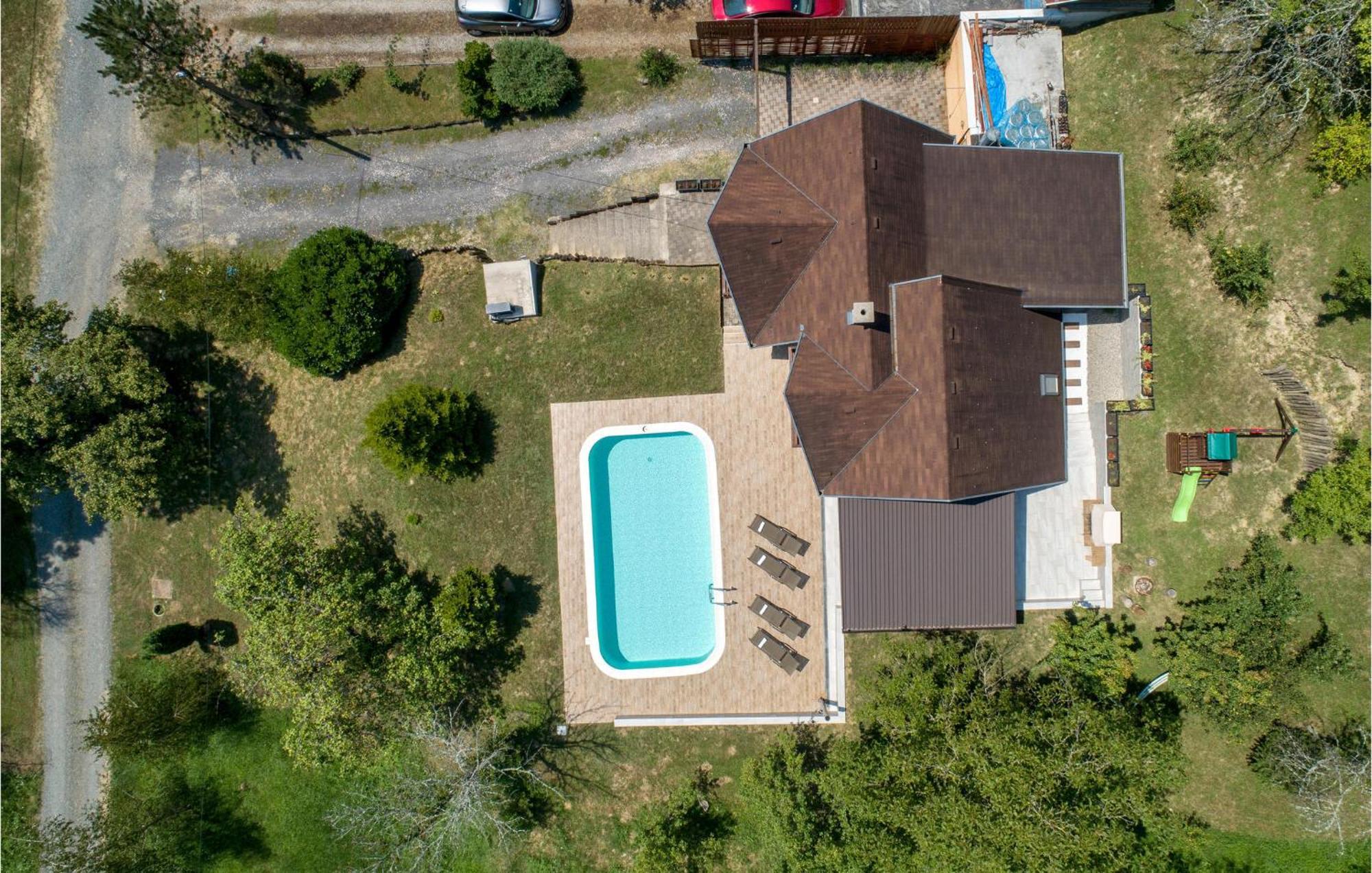 2 Bedroom Nice Home In Sisak Zewnętrze zdjęcie